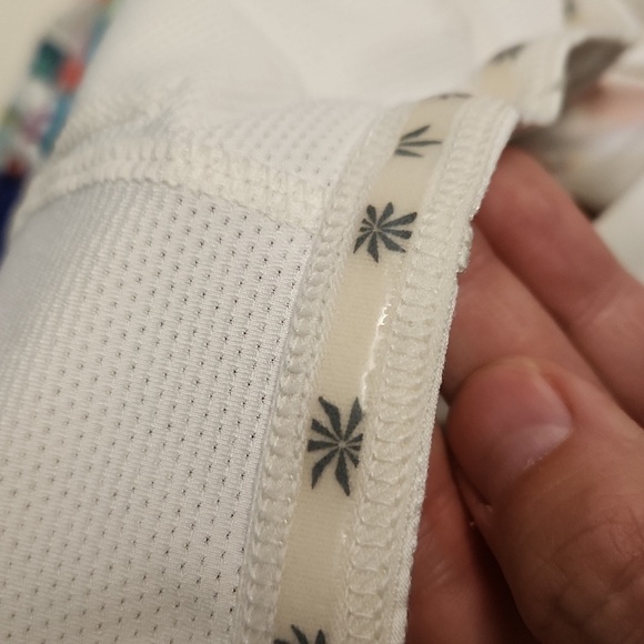 Athleta Tropical Speed Floral Tennis Skirt Skort - Picture 3 of 3